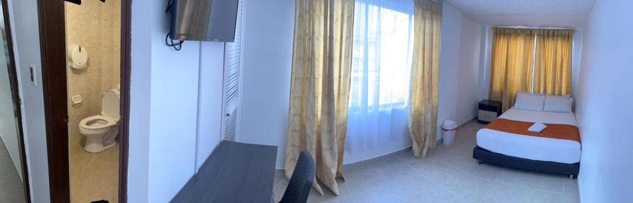 Hotel Embassy Star 보고타 외부 사진