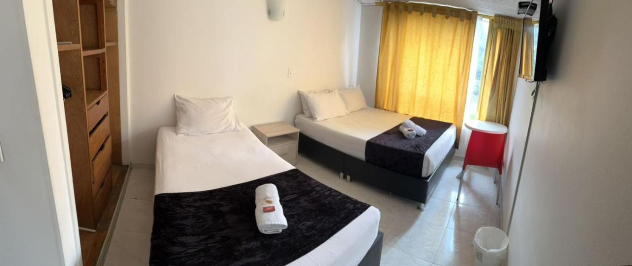 Hotel Embassy Star 보고타 외부 사진